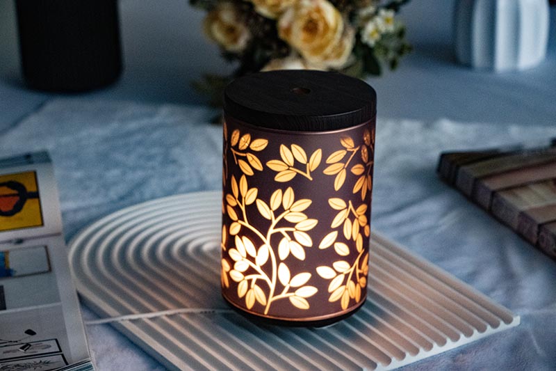 Electric Aroma Diffuser with Warm Yellow Leaf LED Light & Mist