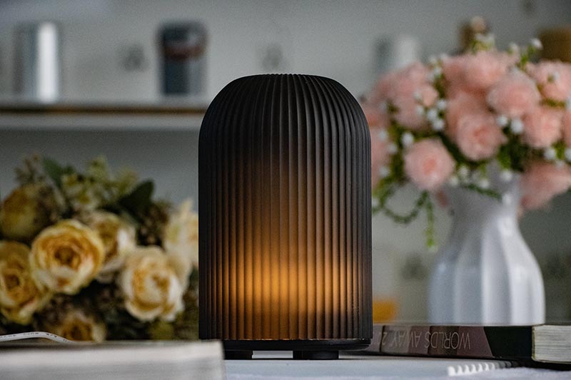Stylish Matte Black Mist Aroma Diffuser with Warm Light