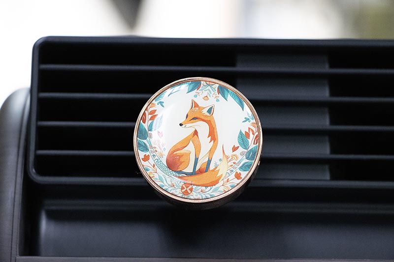 Cute Fox Zinc Alloy Car Diffuser with Epoxy Finish