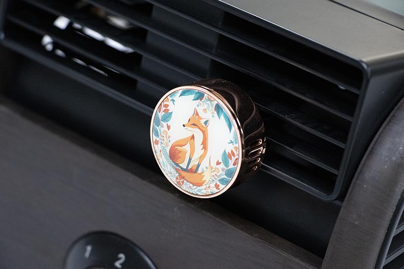 Cute Fox Zinc Alloy Car Diffuser with Epoxy Finish