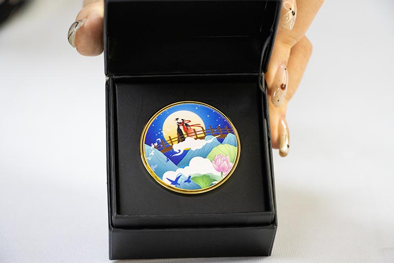 Luxury Chinese-Inspired Car Vent Clip Aroma Diffuser