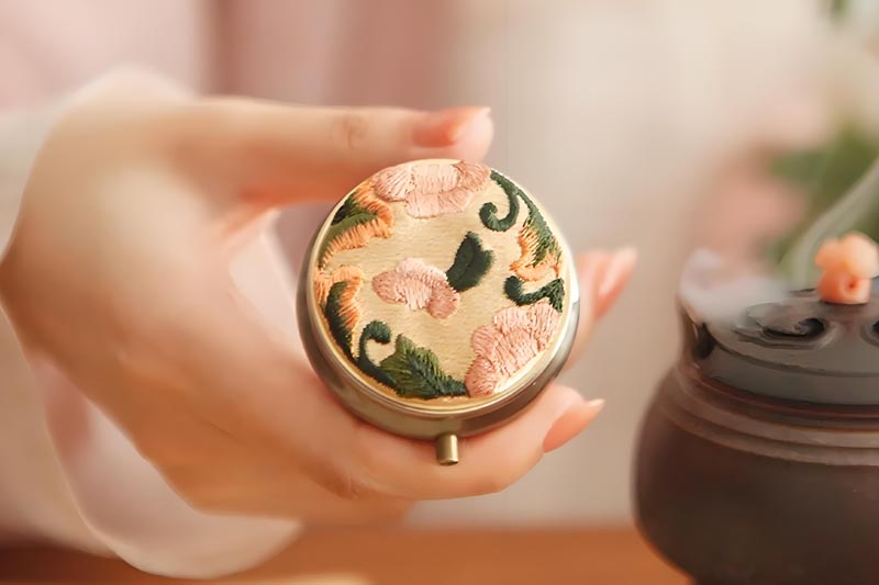 Solid Perfume in Hand-Embroidered Metal Round Box