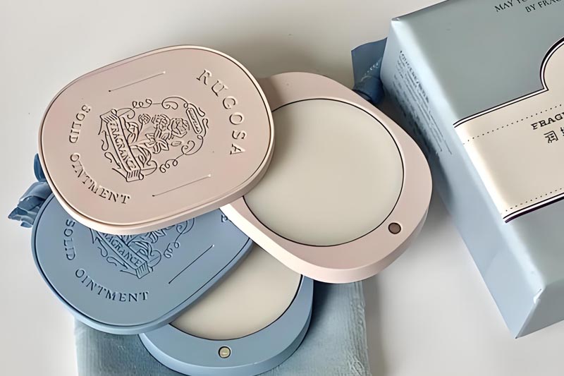 Stylish Women's Solid Perfume in Sleek Oval Design