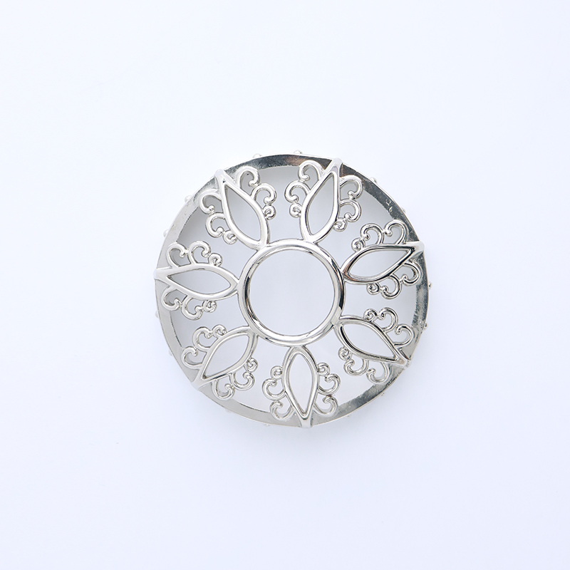 Silver Filigree Metal Candle Lid &ndash; Elegant & Functional
