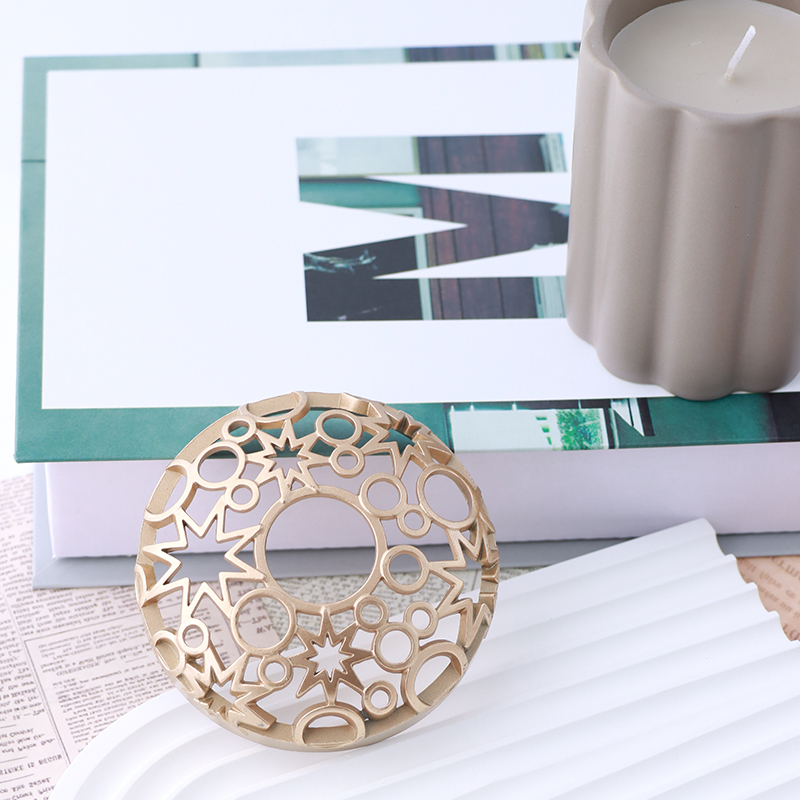 Decorative Metal Candle Lid &ndash; Fits Glass or Tin Jars