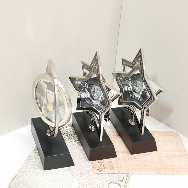 Graduation Photo Frame &ndash; Capture Your Proudest Moment